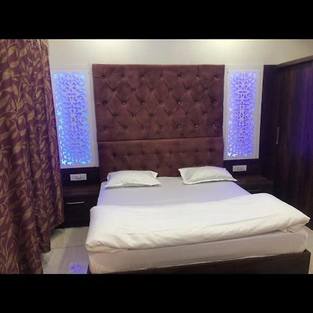 F L O R Hotell Solan Exteriör bild