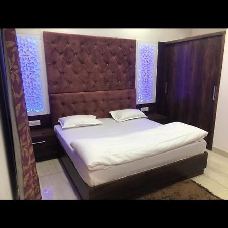 F L O R Hotell Solan Exteriör bild
